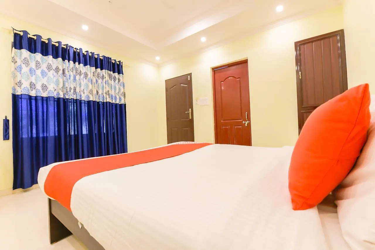 Oyo 11529 Diamond Residency Hotel Alappuzha