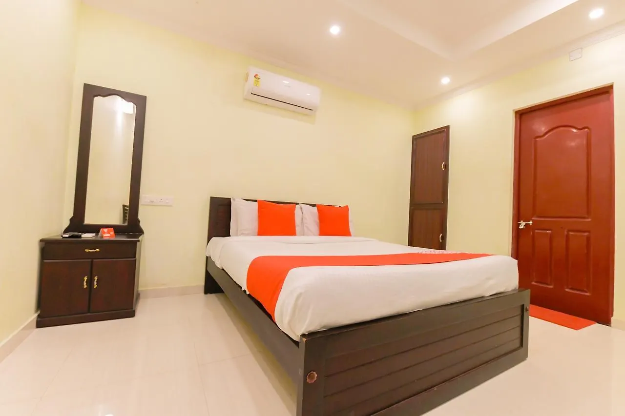 Oyo 11529 Diamond Residency Hotel Alappuzha