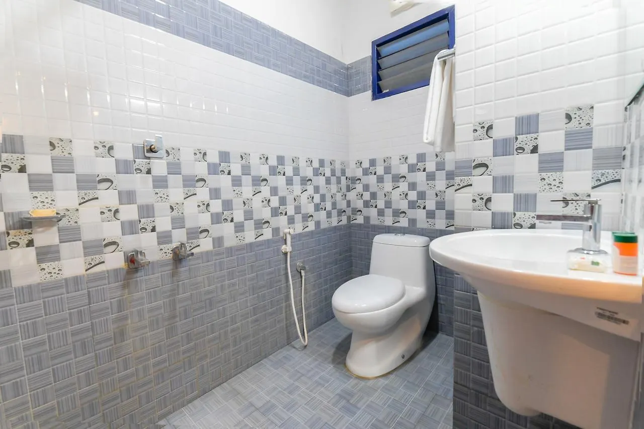Oyo 11529 Diamond Residency Hotel Alappuzha