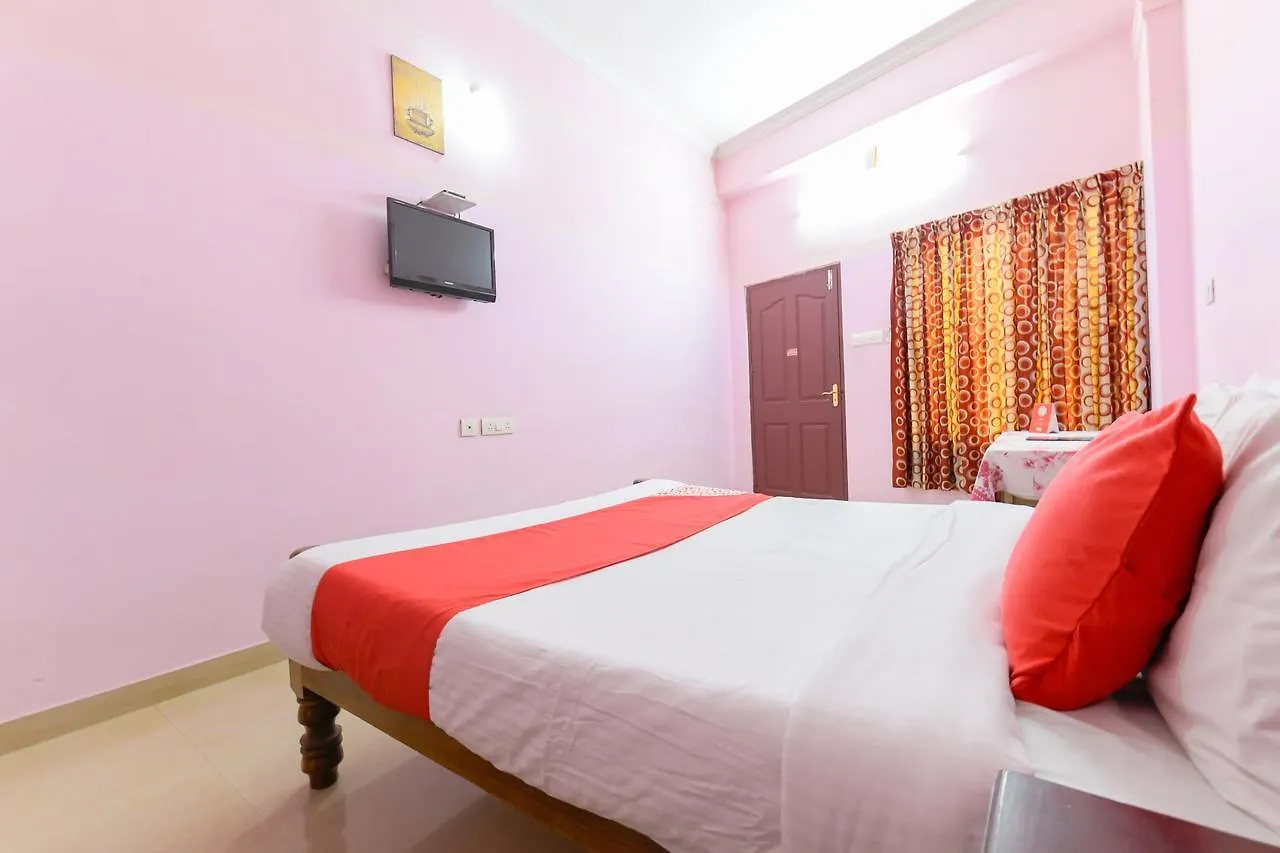 Oyo 11529 Diamond Residency Hotel Alappuzha