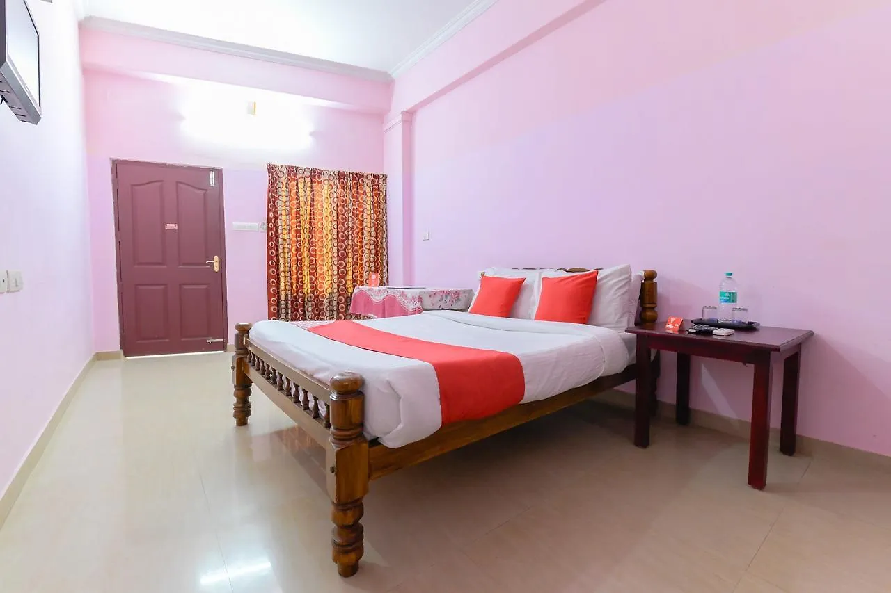 ***  Oyo 11529 Diamond Residency Hotel Alappuzha India